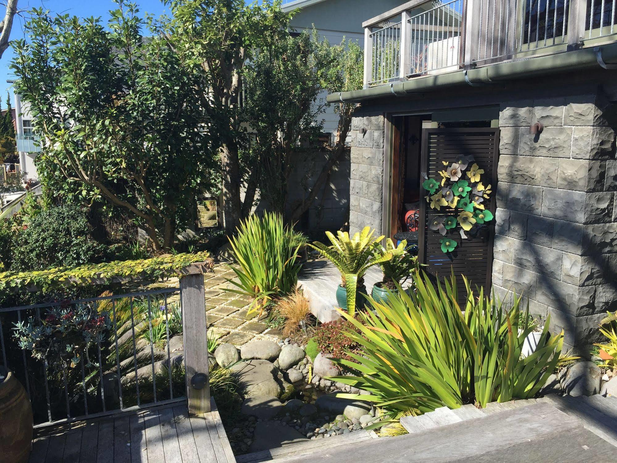 Matua Lodge Tauranga Ngoại thất bức ảnh